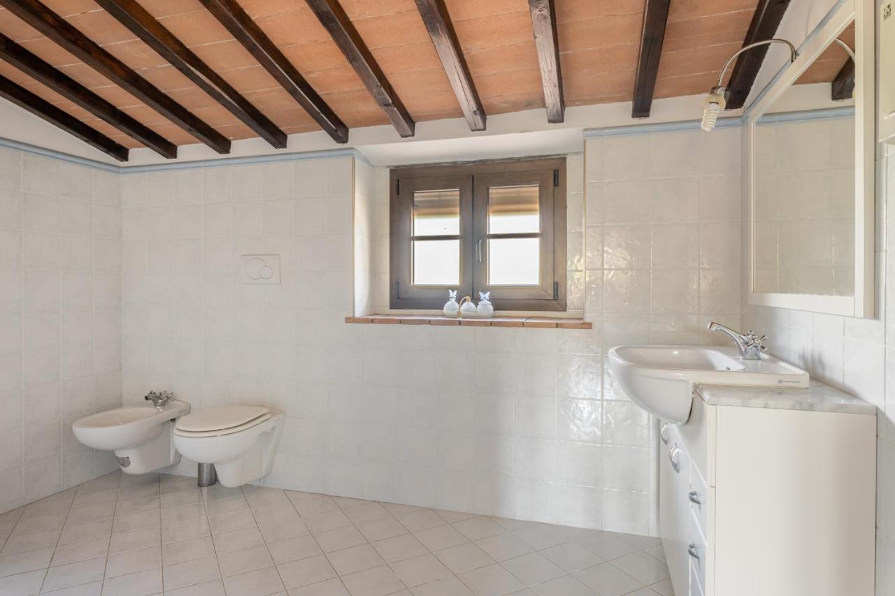 Casa Vecchia Rooms And Parking Gambassi Terme Kültér fotó